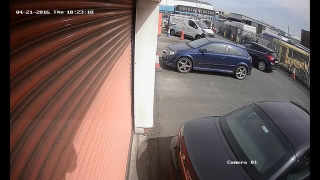 Купольная видеокамера Hikvision DS-2CE56D5T-IRM - СВІТ БЕЗПЕКИ смотреть онлайн