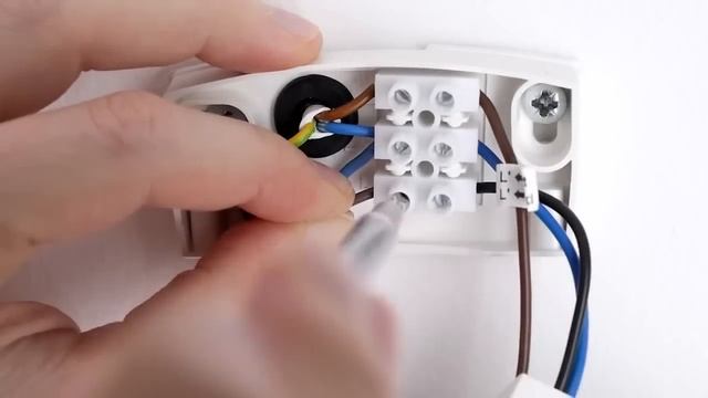 How To Wire PIR Motion Sensor Light Switch смотреть онлайн