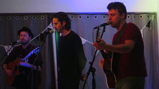 LIEMBA EVERYBODY TALKIN' @ THE NOTES CAFE смотреть онлайн