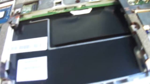 Como abrir e remover o teclado e o HD do netbook HP Mini 110/210 смотреть онлайн