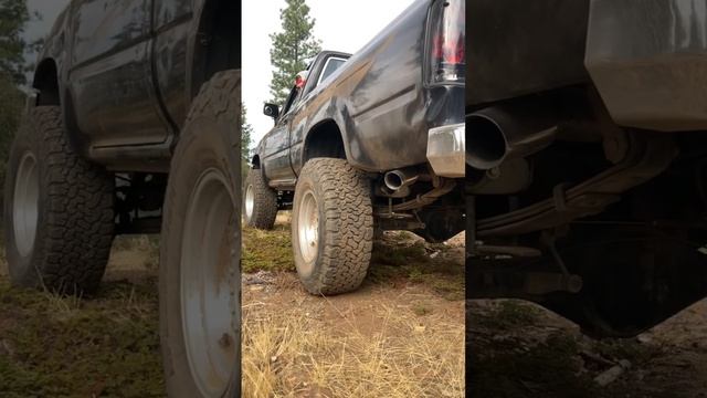 1990 Toyota pickup 22re pacesetter tfx cat back exhaust. (Stock headers) смотреть онлайн