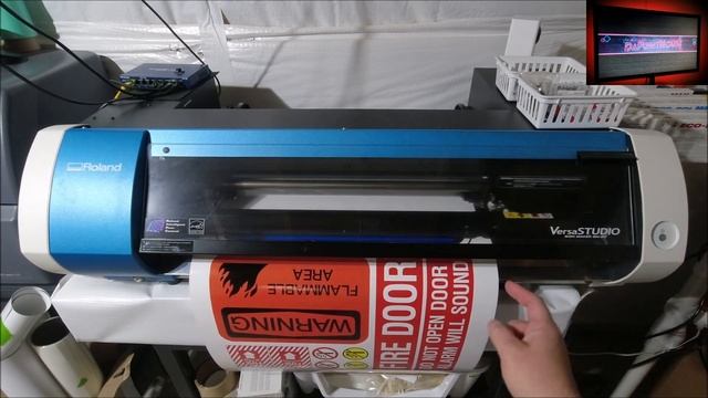 Roland BN-20 Print Cut vinyl Warning decals start to finish смотреть онлайн