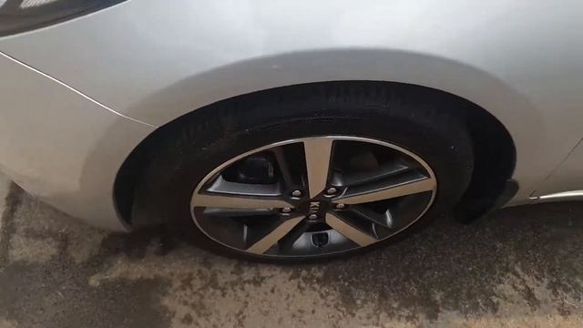 PAULICO AUTOS KIA CERATO смотреть онлайн