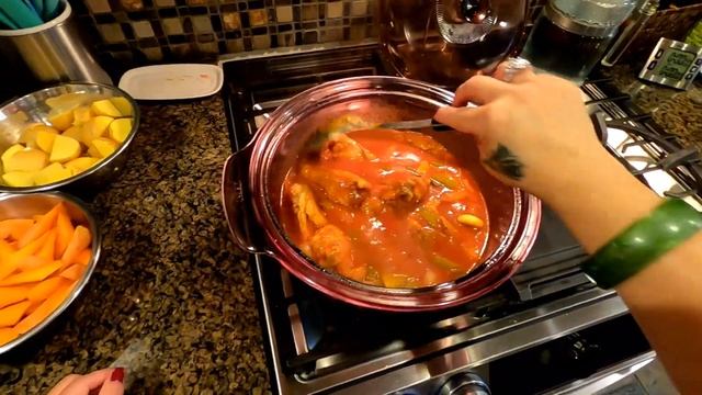 Chicken Afritada With Pineapple - Cooking With Tita смотреть онлайн