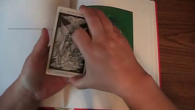AIR Compare Hermetic Tarot vs Taro As Colour by Grün Eule смотреть онлайн