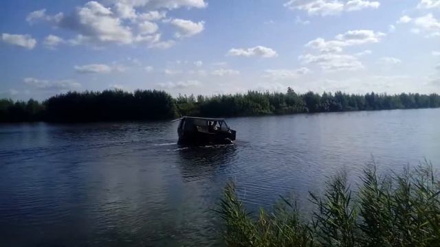 Вездеход Ермак - на воде смотреть онлайн