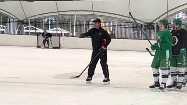 Kaprizov and Zuccarello, always together! (Капризов и Цуккарелло всегда вместе)