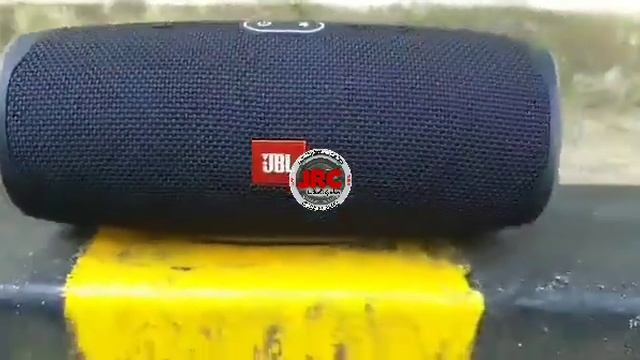 Late upload of JBL Charge4 Soundtest in outdoor @jrcauthenticspeakers8291 смотреть онлайн