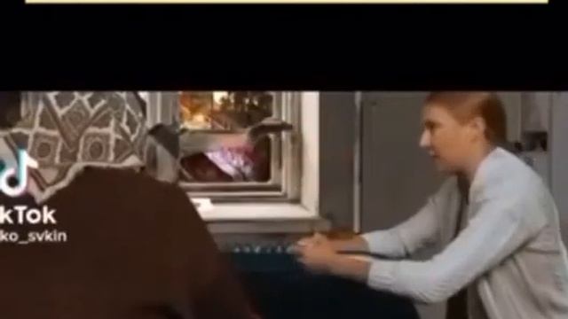 И смешно, и грешно смотреть онлайн