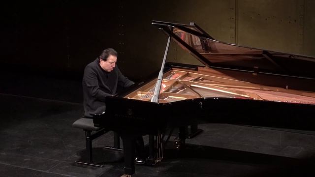 Fazil Say - Erik Satie - Gnossienne No. 1 - Récital@Théâtre des Champs Elysées - Paris -05/12/2021 смотреть онлайн