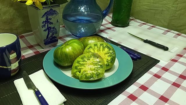 Harvard Square Tomato смотреть онлайн