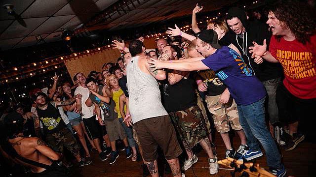 The Acacia Strain - War Pigs (Black Sabbath cover) смотреть онлайн