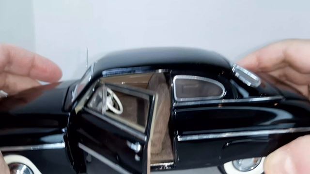 1949 Mercury Club Coupe.  модель автомобиля в 24м масштабе. Danbury Mint