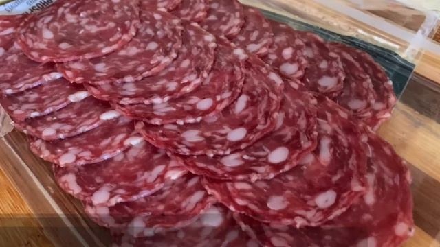 КАНАПЕ на праздничный стол. ЛЕГКАЯ ЗАКУСКА КАНАПЕ НА ШПАЖКАХ. РЕЦЕПТ КАНАПЕ смотреть онлайн