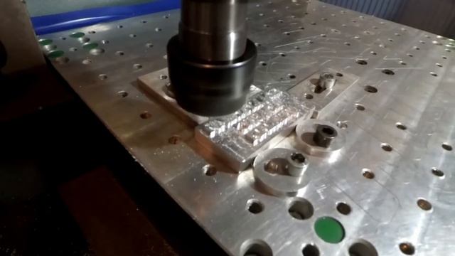 Маленькое клише из алюминия ускоренное видео смотреть онлайн
