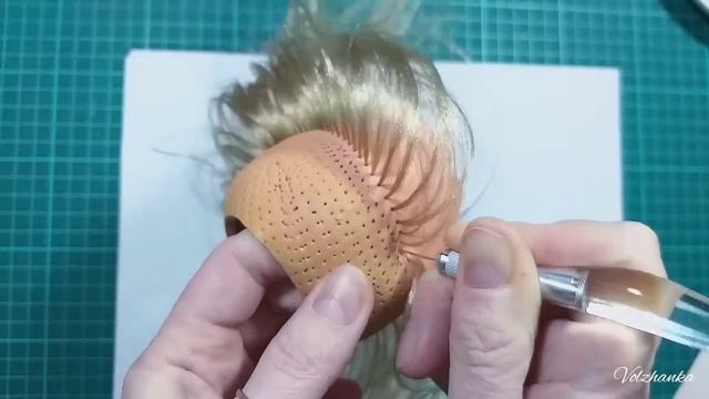 Перепрошивка волос кукле. Прошиваем волосы своими руками. Инструмент для прошивки волос. смотреть онлайн