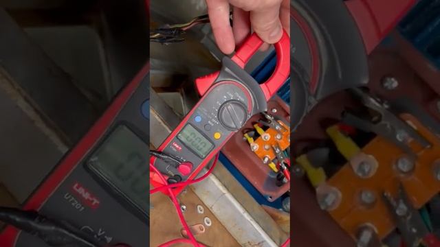 Двигатель неисправен. Межветковое. смотреть онлайн