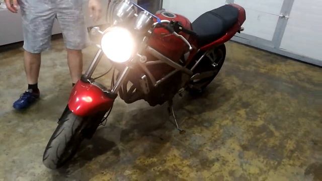 Suzuki Bandit 400 1993 года смотреть онлайн