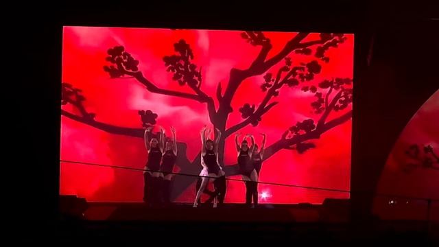 ? BLACKPINK LA Jennie SOLO REMIX DANCE BREAK ? [THE SHOW] SPECIAL STAGE 230826 смотреть онлайн