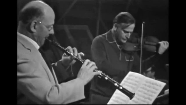 Y. Menuhin & L. Goossens - Bach oboe & violin concerto, II-Adagio (excerpt) смотреть онлайн
