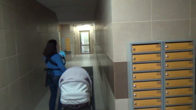 Коляска или слинг? смотреть онлайн