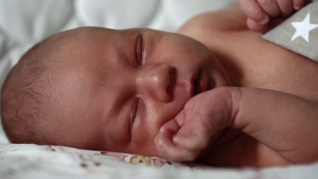 10 Hours WOMB SOUNDS | Help Your Baby Get To Sleep | Shusher For Babies Heartbeats & White Noise