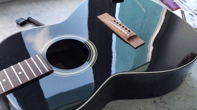 Как выбрать струны для акустической гитары