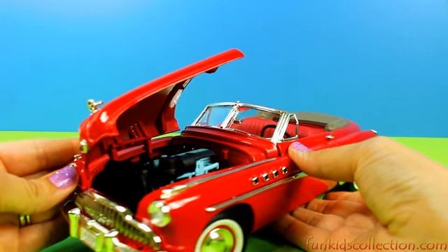 1949 Buick Roadmaster Convertible Red Scale 1:18 Die-cast Model By Motormax