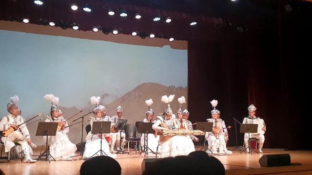 Love for Kazakhstan from Busan, Korea. Национальный ансамбль Казахстана. Олени в горах. 산속의 사슴. смотреть онлайн