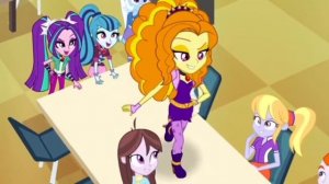 Эквестрия гёрлз песня сирен в столовой