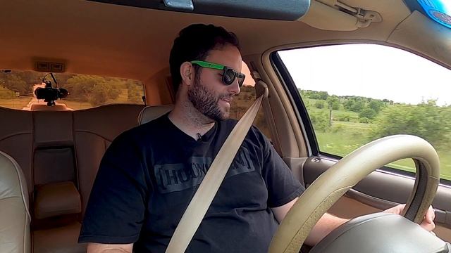 Curb Check 1997 Lincoln Town Car Review - They Don't Make Them Like They Used To смотреть онлайн