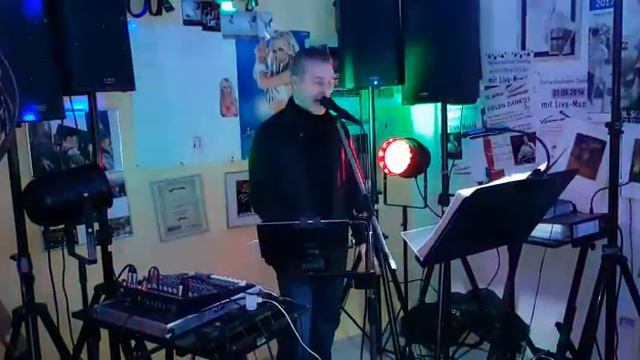 Vincenzo Und Maria-Sara Live - Adriano Celentano Svalutation