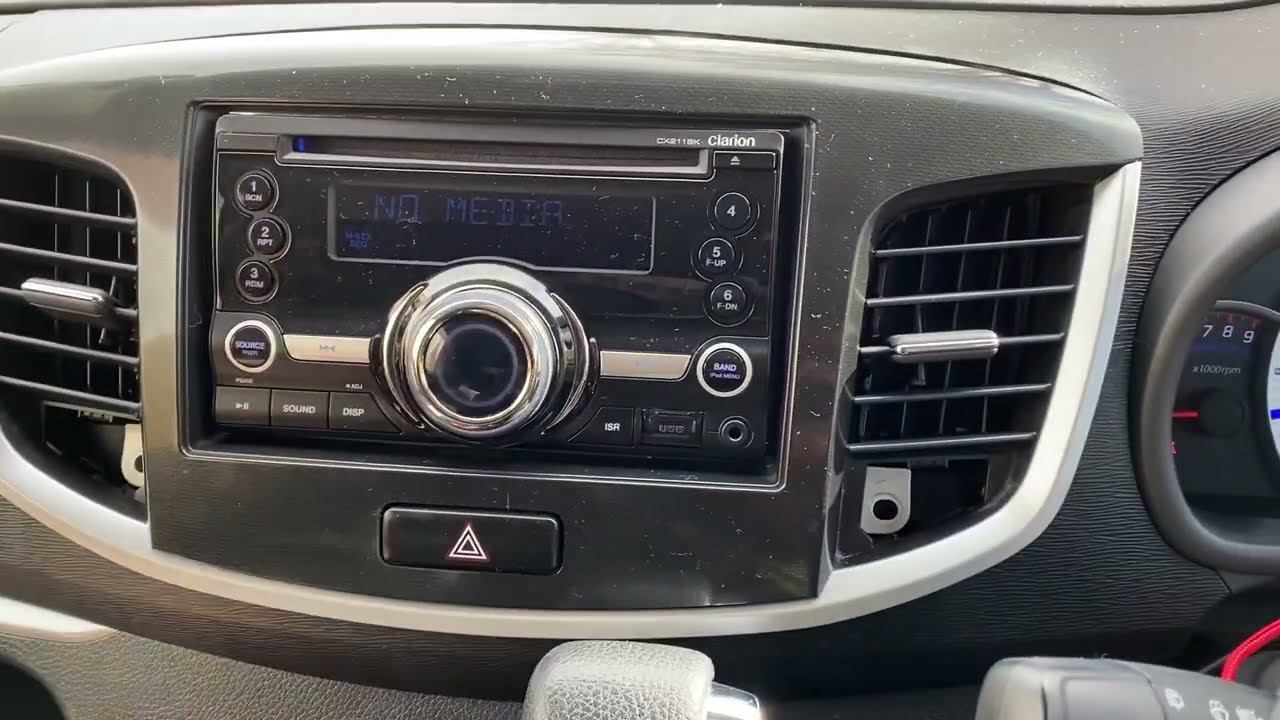 Установка FM конвертора / Suzuki Wagon R / Mazda Flair смотреть онлайн