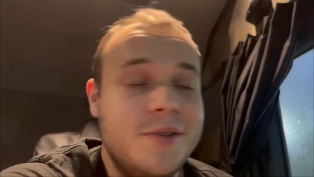 РЕЙС УДАЛСЯ !) ЗАЧЕМ ТЕБЕ ДАЛЬНОБОЙ?? ВЕРХОМ С ЕКАТЕРИНБУРГА )) смотреть онлайн