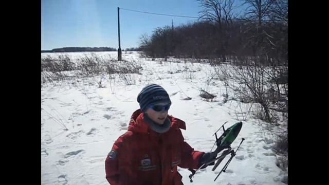 Запуск радиоуправляемого вертолета . Launching RC helicopter смотреть онлайн
