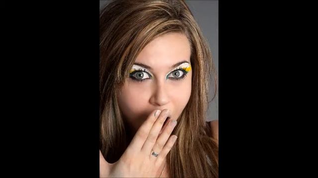 Есть в квартале дом. Девчёнка в нём живёт смотреть онлайн