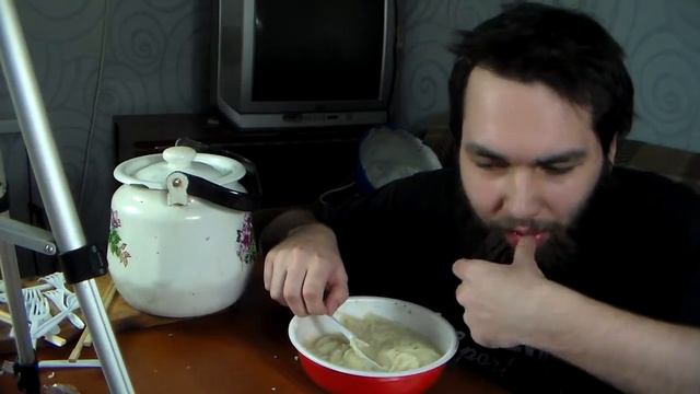 Пюре картофельное Big Bon готовый обед с говядиной в собственном соку с натуральным мясом миска 110