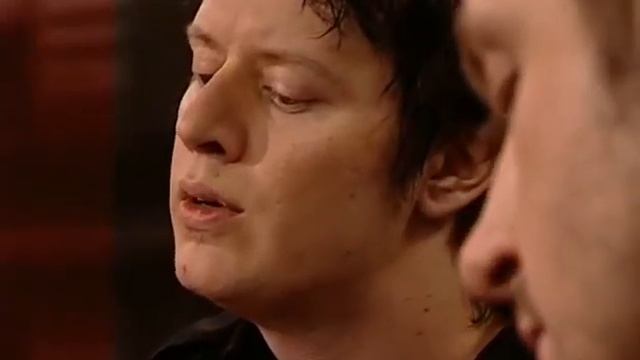 April Divine - Love Me [Live acoustic @ TV4] смотреть онлайн