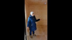 Дачный каркасный домик размером 5 на 4 с верандой и мансардным этажом