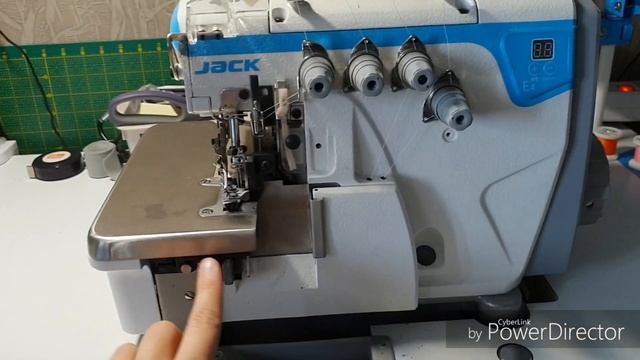 Длина стежка и дифференциал на Jack E4. Настройка промышленного оверлока.