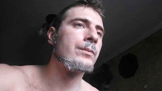 Почему я не брею бороду (ОГ) смотреть онлайн