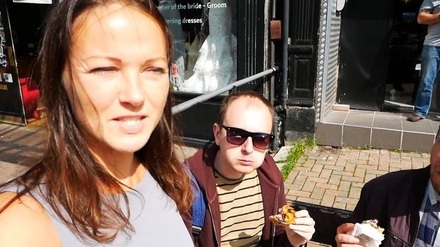 Традиционная Еда Англичан / Пробуем Cвиной Пирог в Семейной Лавке Бутчера / Англия - Harrogate 2018 смотреть онлайн