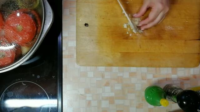 РЫБА В СЛИВОЧНО-ЧЕСНОЧНОМ СОУСЕ. смотреть онлайн