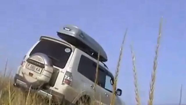 Тест Паджеро 4 в песках Cамарки смотреть онлайн