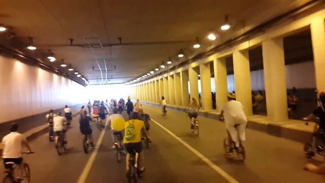 Велопарад 2016.05.29 Октябрьский тоннель смотреть онлайн