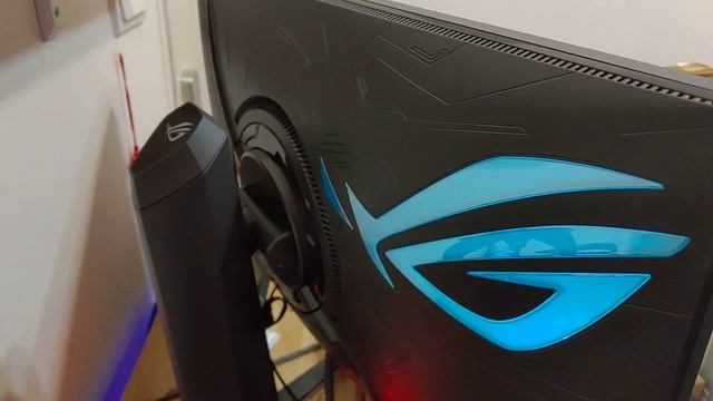 ROG XG279Q 背蓋AURA SYNC測試 смотреть онлайн
