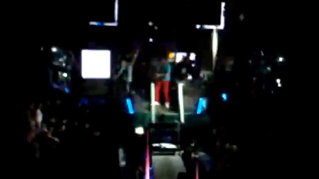 The Amatol - Call the cops on me - live at Famous.mp4 смотреть онлайн