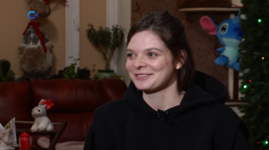 Карельская актриса Александра Розанова сыграла одну из главных ролей в фильме «Ёлки-9» (12+)