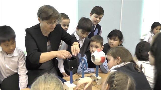 Урок для начальной школы в инженерной лаборатории смотреть онлайн