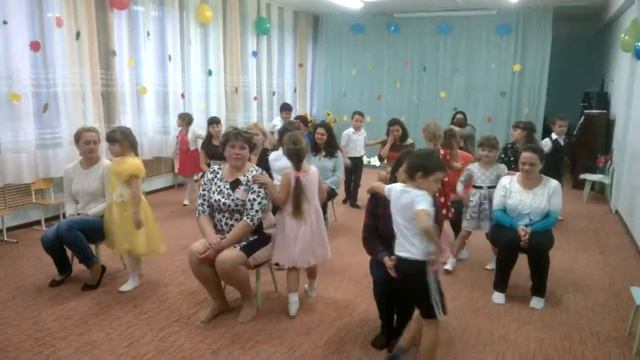 Танец ко дню матери. Мбдоу дс N32 п.веселовка. муз.руководитель Парфенова и.в. смотреть онлайн